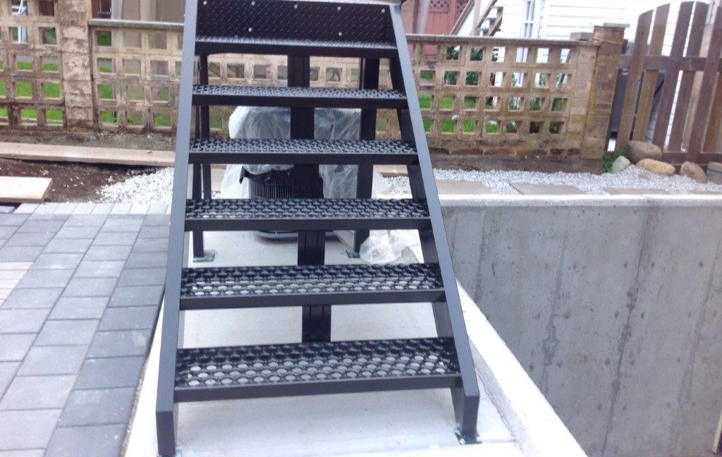 New-Way-Railing-Stairs (35).jpg